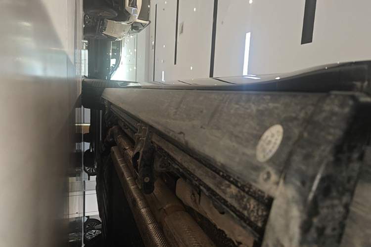 Used Denza N8L 2025 Model Flagship Model Right Side Sill