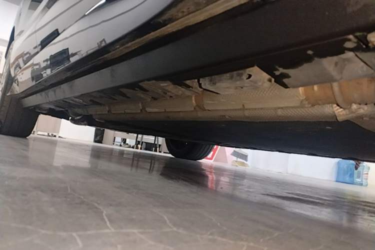 Used Denza N8L 2025 Model Flagship Model Right Side Sill