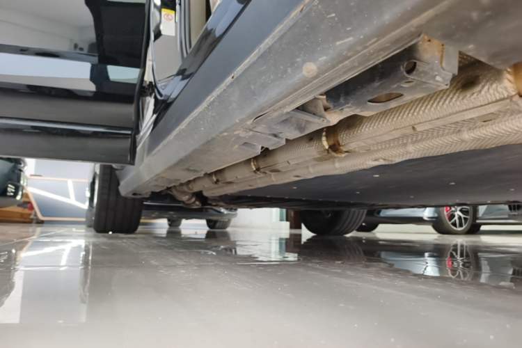 Used Denza N8L 2025 Model Flagship Model Right Side Sill