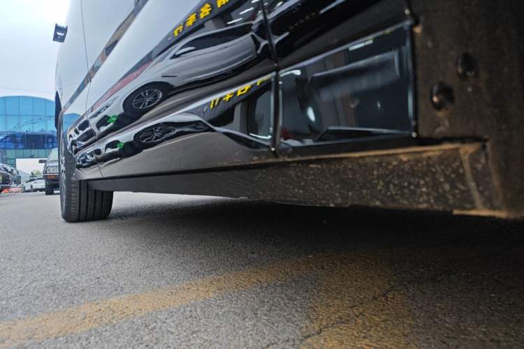 Used Denza N8L 2025 Model Zunrong Model Right Side Sill