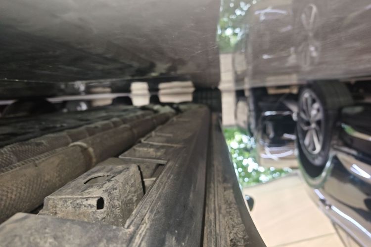 Used Denza N8L 2025 Model Zunrong Model Right Side Sill