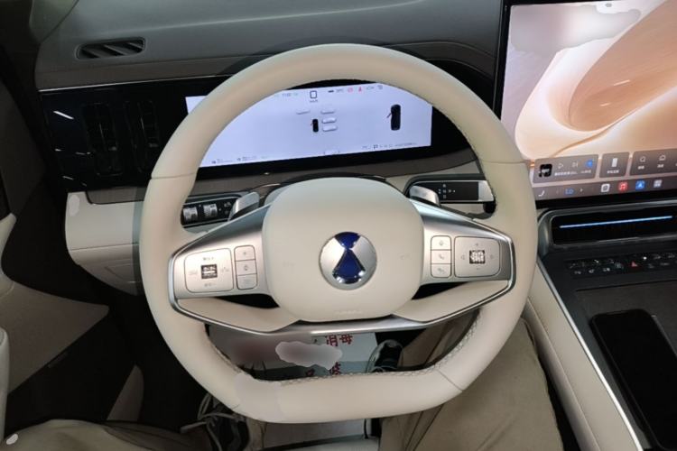 Used Denza N8L 2025 Model Flagship Model Steering Wheel