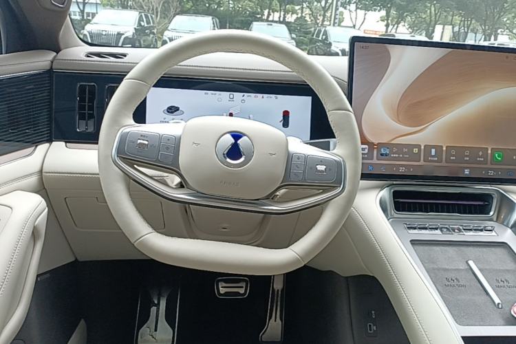 Used Denza N8L 2025 Model Flagship Model Steering Wheel