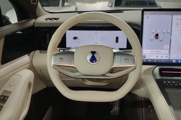 Used Denza N8L 2025 Model Flagship Model Steering Wheel