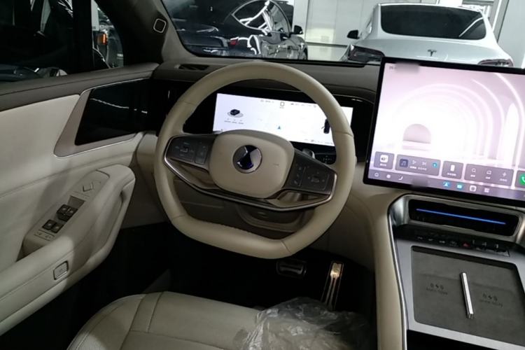 Used Denza N8L 2025 Model Flagship Model Steering Wheel