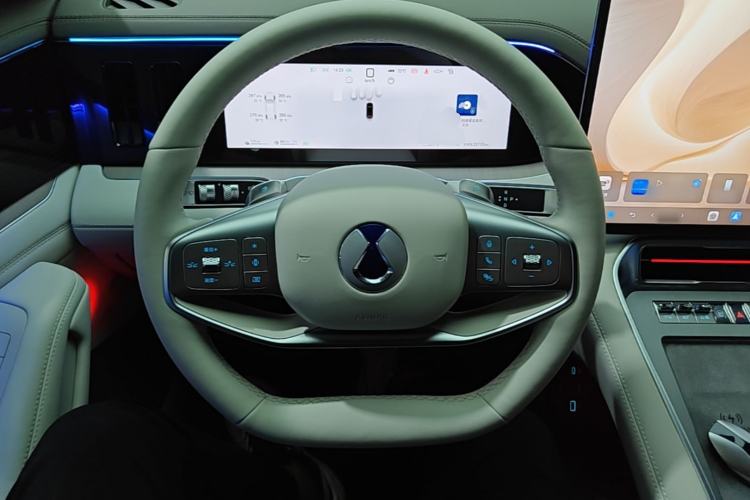Used Denza N8L 2025 Model Flagship Model Steering Wheel