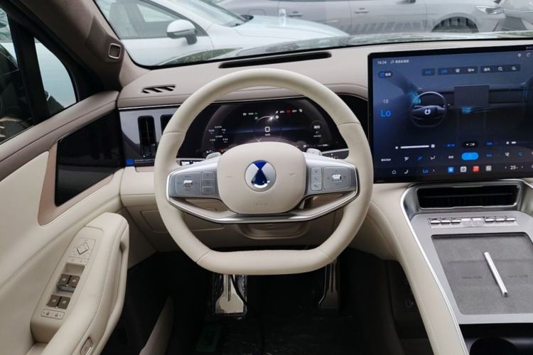 Used Denza N8L 2025 Model Flagship Model Steering Wheel