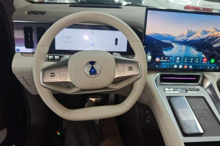 Used Denza N8L 2025 Model Flagship Model Steering Wheel