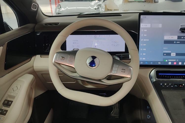 Used Denza N8L 2025 Model Flagship Model Steering Wheel