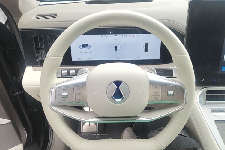 Used Denza N8L 2025 Model Flagship Model Steering Wheel