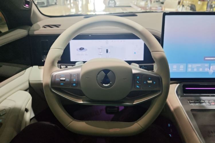 Used Denza N8L 2025 Model Flagship Model Steering Wheel