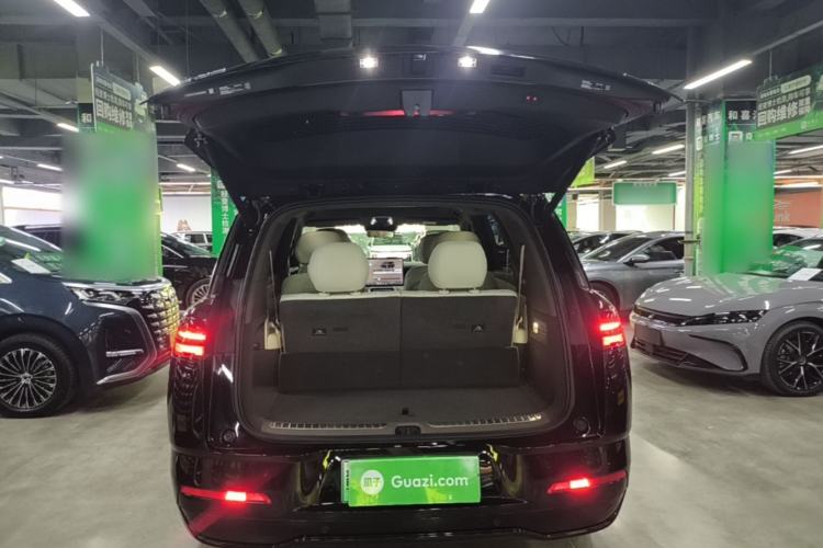 Used Denza N8L 2025 Model Flagship Model Trunk
