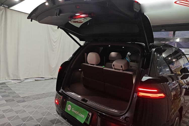Used Denza N8L 2025 Model Flagship Model Trunk