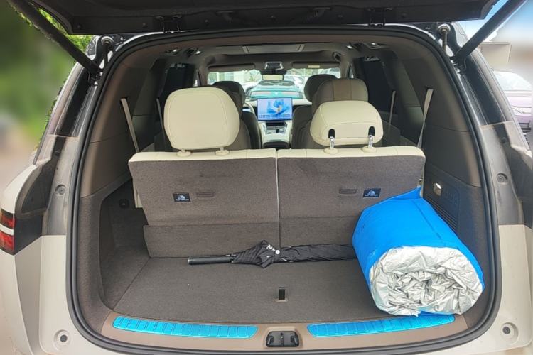 Used Denza N8L 2025 Model Flagship Model Trunk