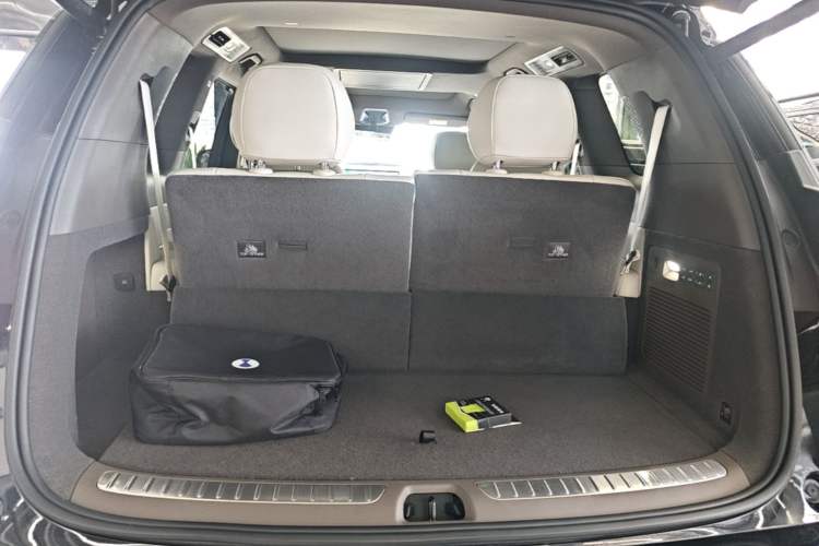 Used Denza N8L 2025 Model Flagship Model Trunk