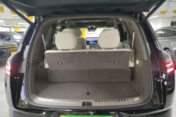 Used Denza N8L 2025 Model Flagship Model Trunk