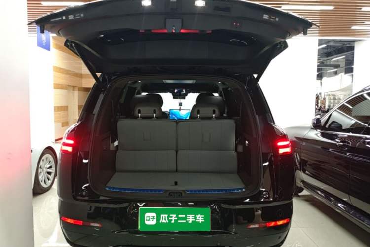 Used Denza N8L 2025 Model Flagship Model Trunk