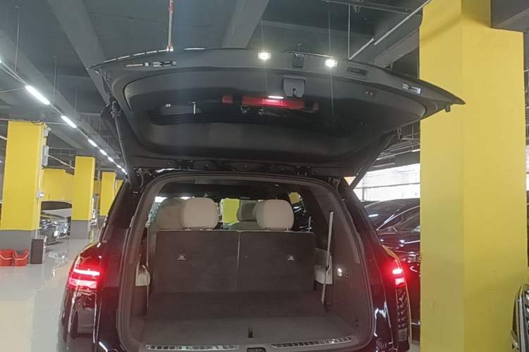 Used Denza N8L 2025 Model Flagship Model Trunk