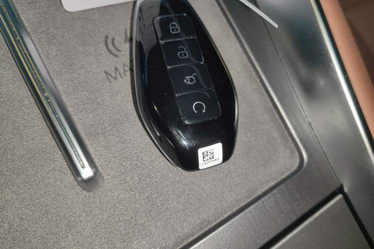 Used Denza N8L 2025 Model Flagship Model Vehicle Key