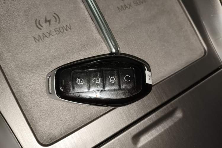 Used Denza N8L 2025 Model Flagship Model Vehicle Key