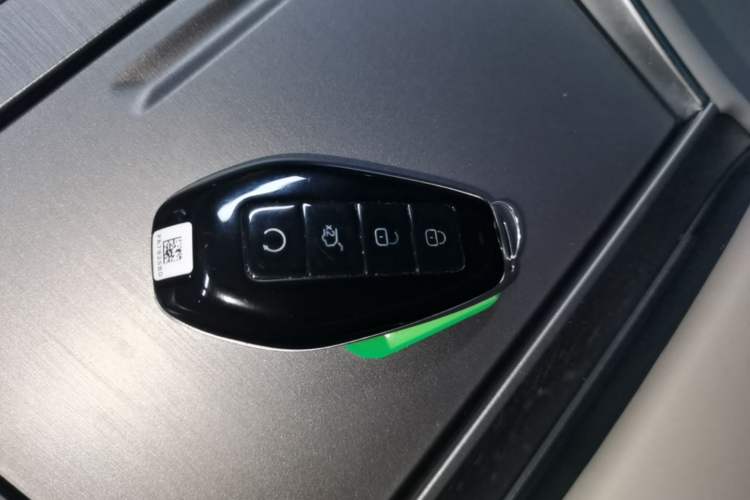 Used Denza N8L 2025 Model Flagship Model Vehicle Key