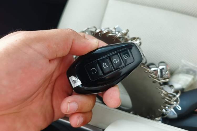 Used Denza N8L 2025 Model Flagship Model Vehicle Key