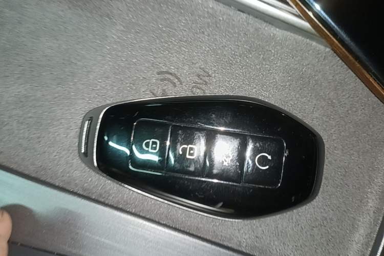 Used Denza N8L 2025 Model Flagship Model Vehicle Key