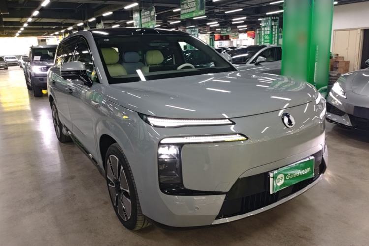Used Denza N8L 2025 Model Flagship Model Exterior 1
