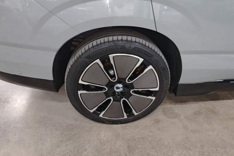 Used Denza N8L 2025 Model Flagship Model Exterior 5