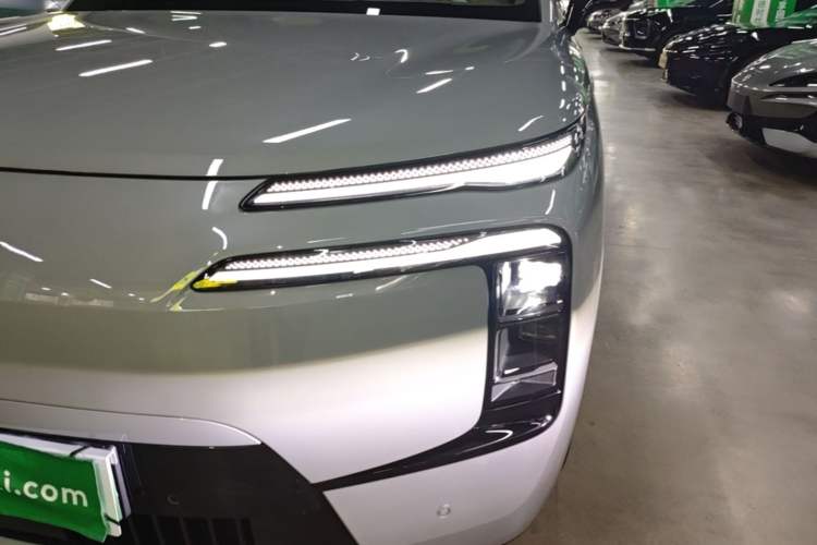 Used Denza N8L 2025 Model Flagship Model Left Front Headlight