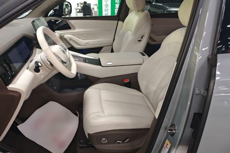Used Denza N8L 2025 Model Flagship Model Left Front Seat