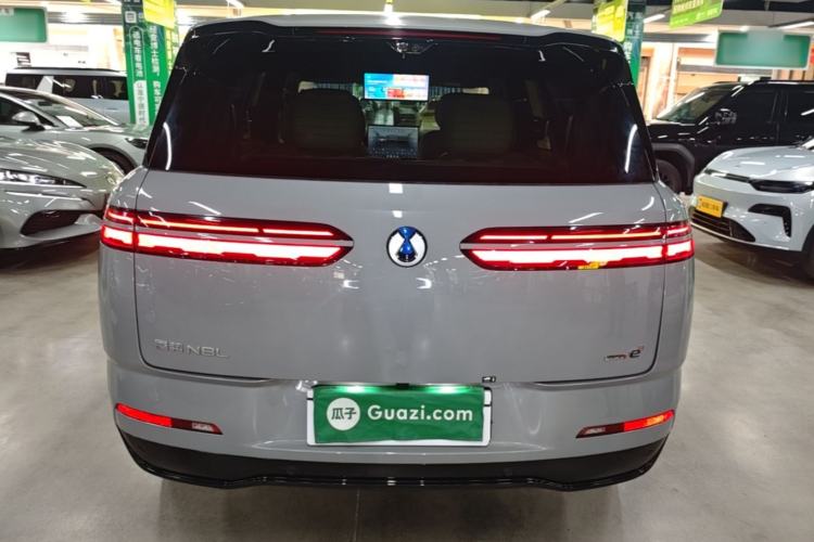 Used Denza N8L 2025 Model Flagship Model Rear
