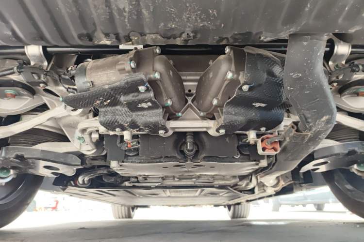 Used Denza N8L 2025 Model Flagship Model Chassis Rear