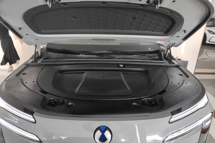 Used Denza N8L 2025 Model Flagship Model Engine Bay