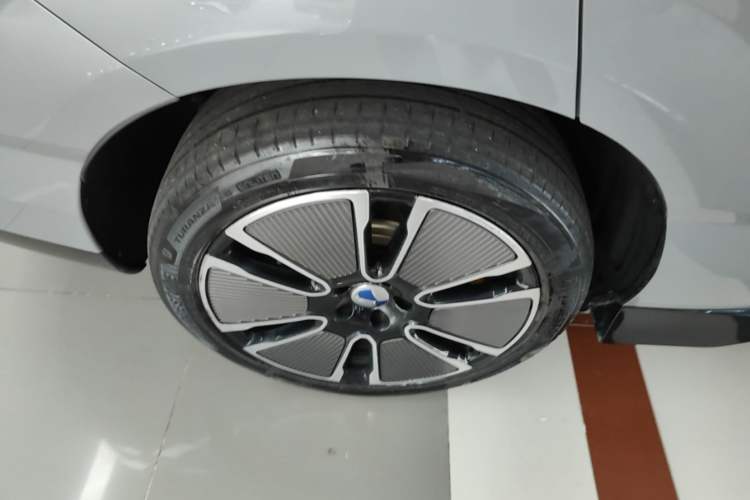 Used Denza N8L 2025 Model Flagship Model Exterior 5