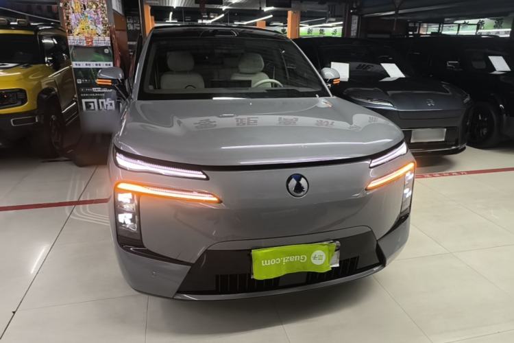 Used Denza N8L 2025 Model Flagship Model Front