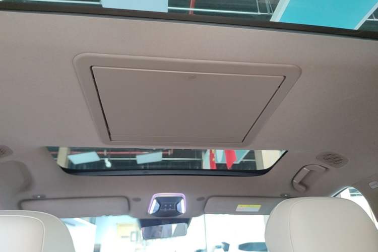 Used Denza N8L 2025 Model Flagship Model Headliner