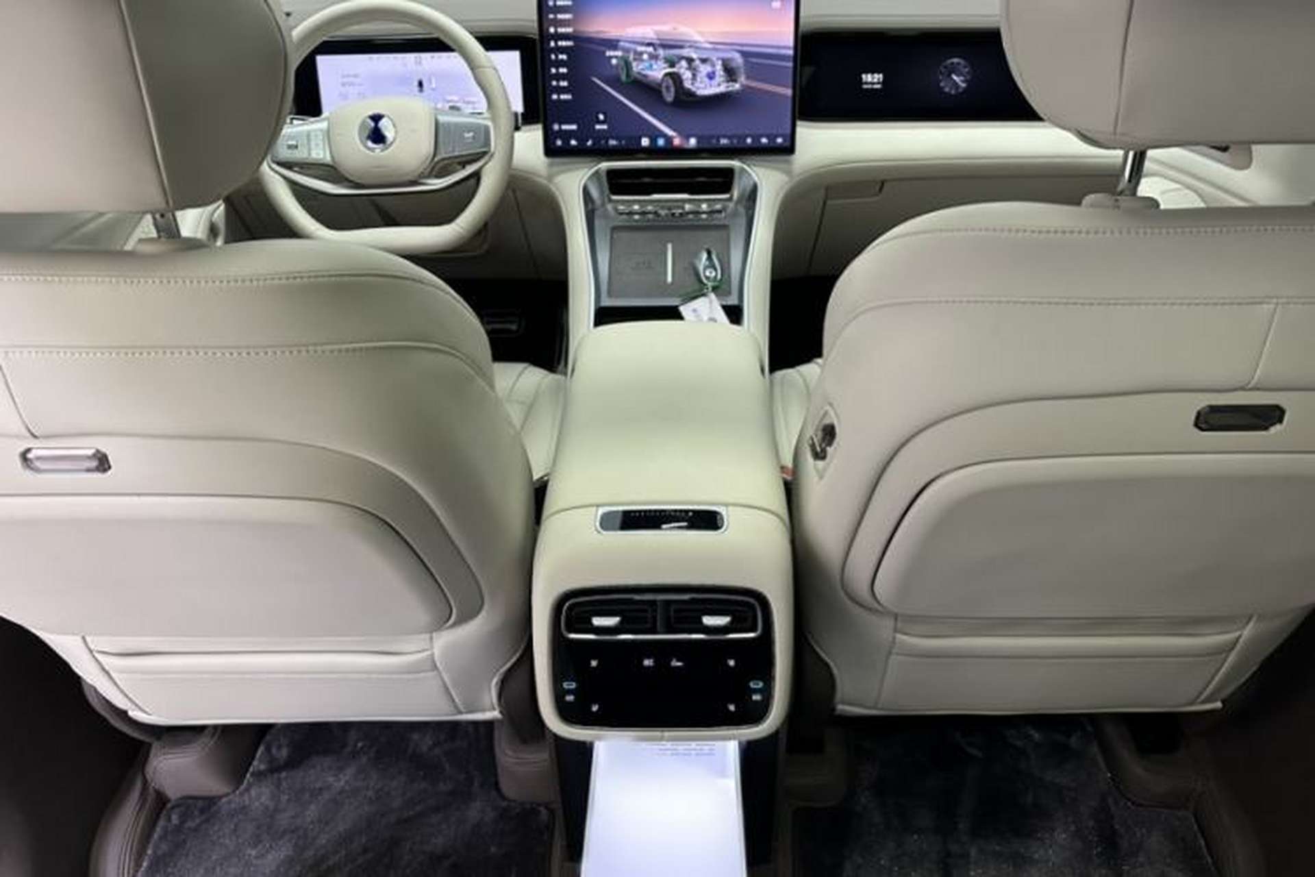 Used Denza N8L 2025 Model Flagship Model Interior 12