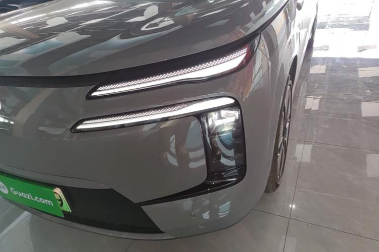 Used Denza N8L 2025 Model Flagship Model Left Front Headlight
