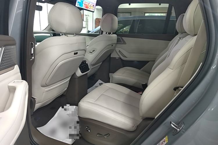 Used Denza N8L 2025 Model Flagship Model Left Rear Seat