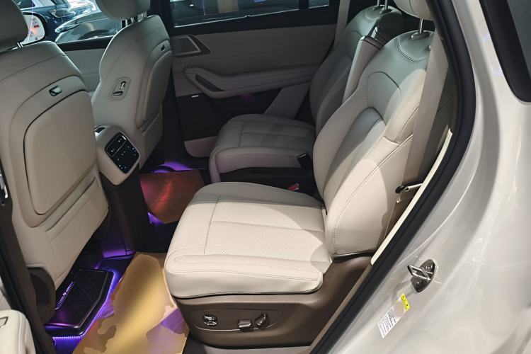 Used Denza N8L 2025 Model Zunrong Model Left Rear Seat