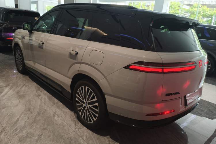 Used Denza N8L 2025 Model Zunrong Model Rear Left 45 Deg