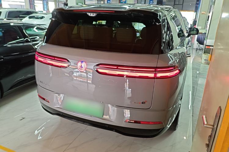 Used Denza N8L 2025 Model Flagship Model Rear Right 45 Deg