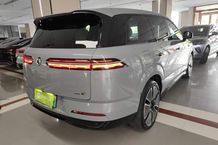Used Denza N8L 2025 Model Flagship Model Rear Right 45 Deg