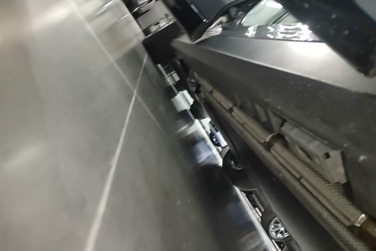 Used Denza N8L 2025 Model Flagship Model Right Side Sill
