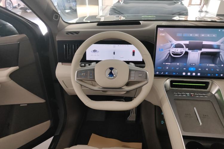Used Denza N8L 2025 Model Flagship Model Steering Wheel