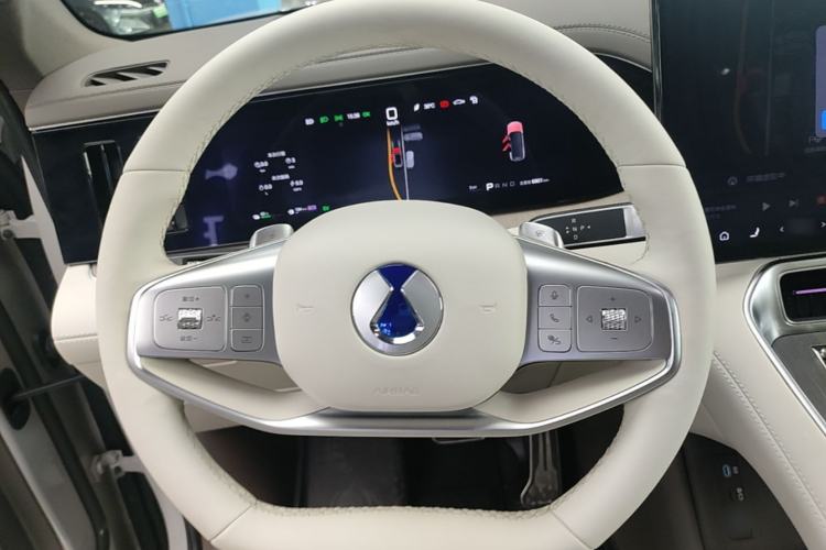 Used Denza N8L 2025 Model Flagship Model Steering Wheel