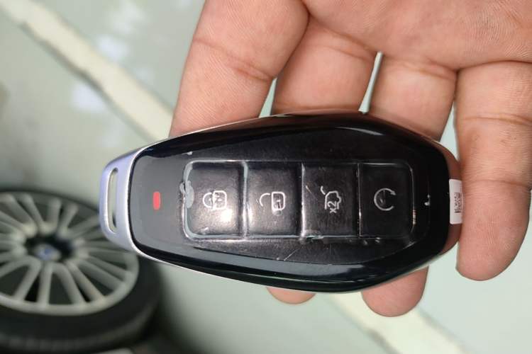 Used Denza N8L 2025 Model Flagship Model Vehicle Key