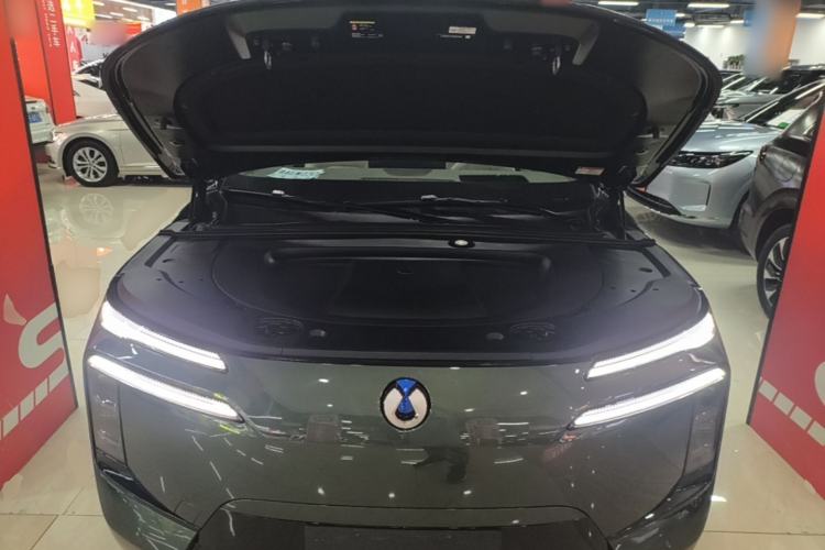 Used Denza N8L 2025 Model Flagship Model Engine Bay