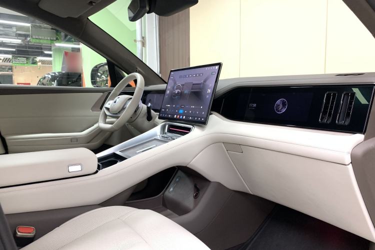Used Denza N8L 2025 Model Flagship Model Interior 3
